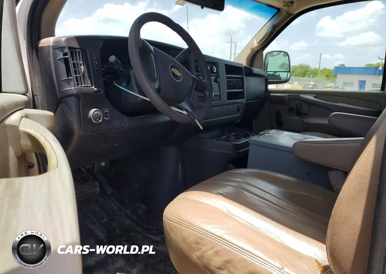2013 Chevrolet Express G2500 VIN:1GCWGFBA4D1163684 - 8