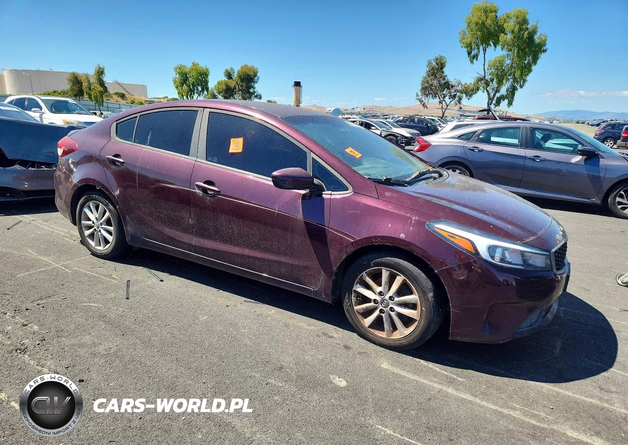 2017 Kia Forte Lx VIN:3KPFL4A75HE147003 - 4