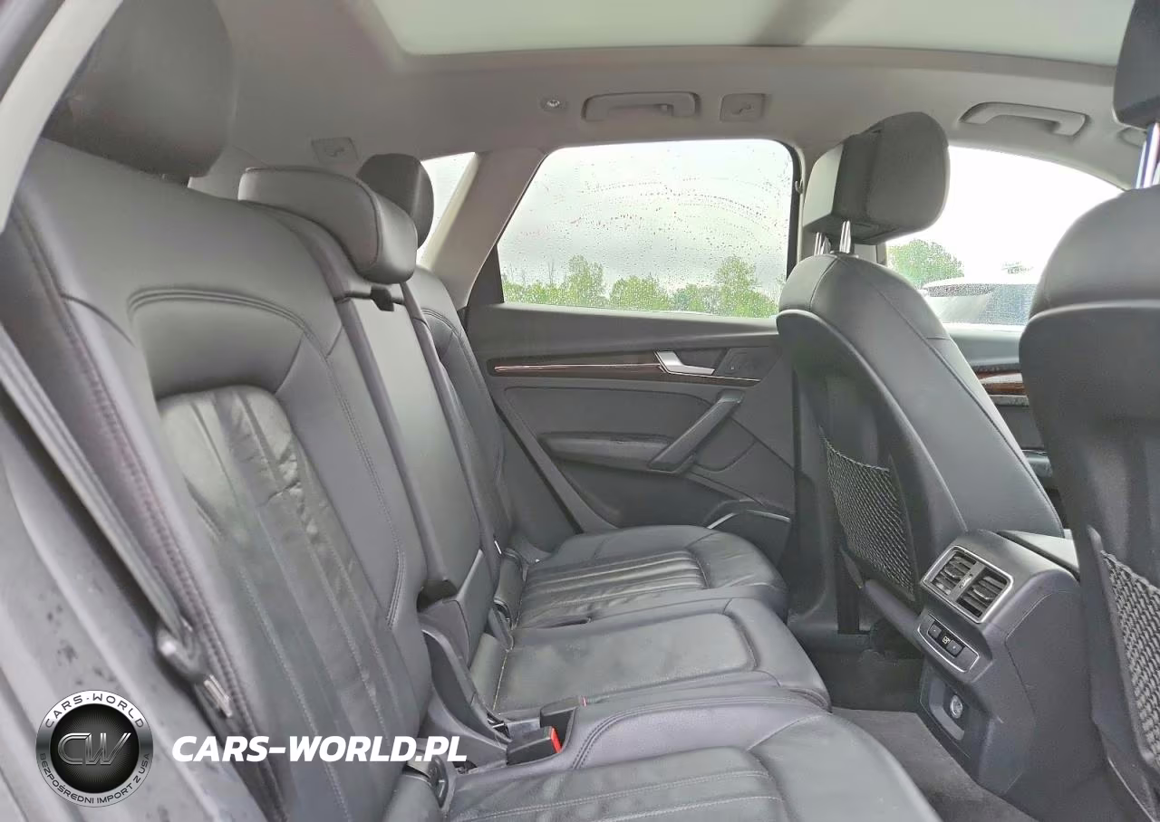 2018 Audi Q5 Premium VIN:WA1ANAFY7J2009142 - 11