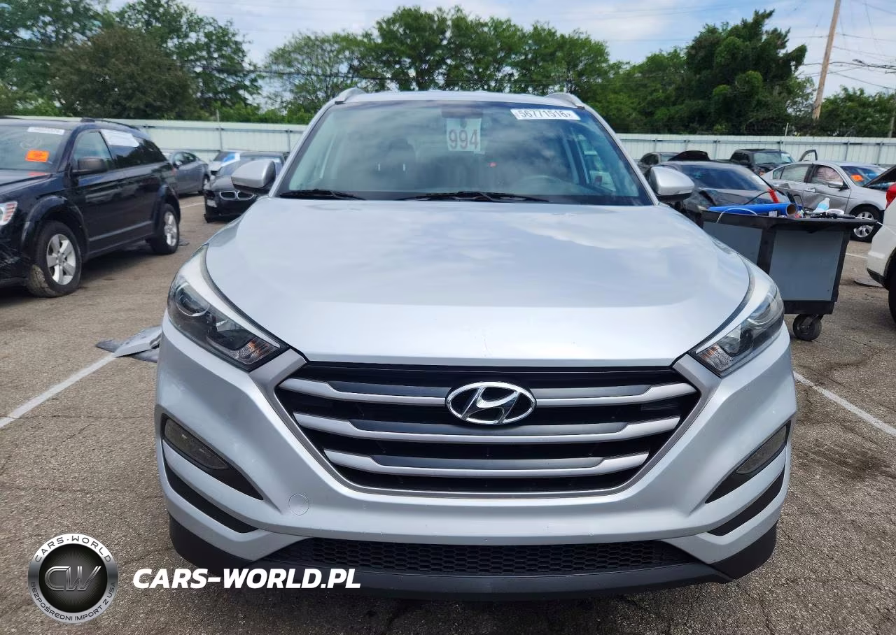2017 Hyundai Tucson Se Plus VIN:KM8J33A45HU368298 - 5