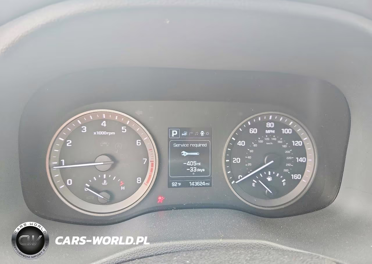 2017 Hyundai Tucson Se Plus VIN:KM8J33A45HU368298 - 9