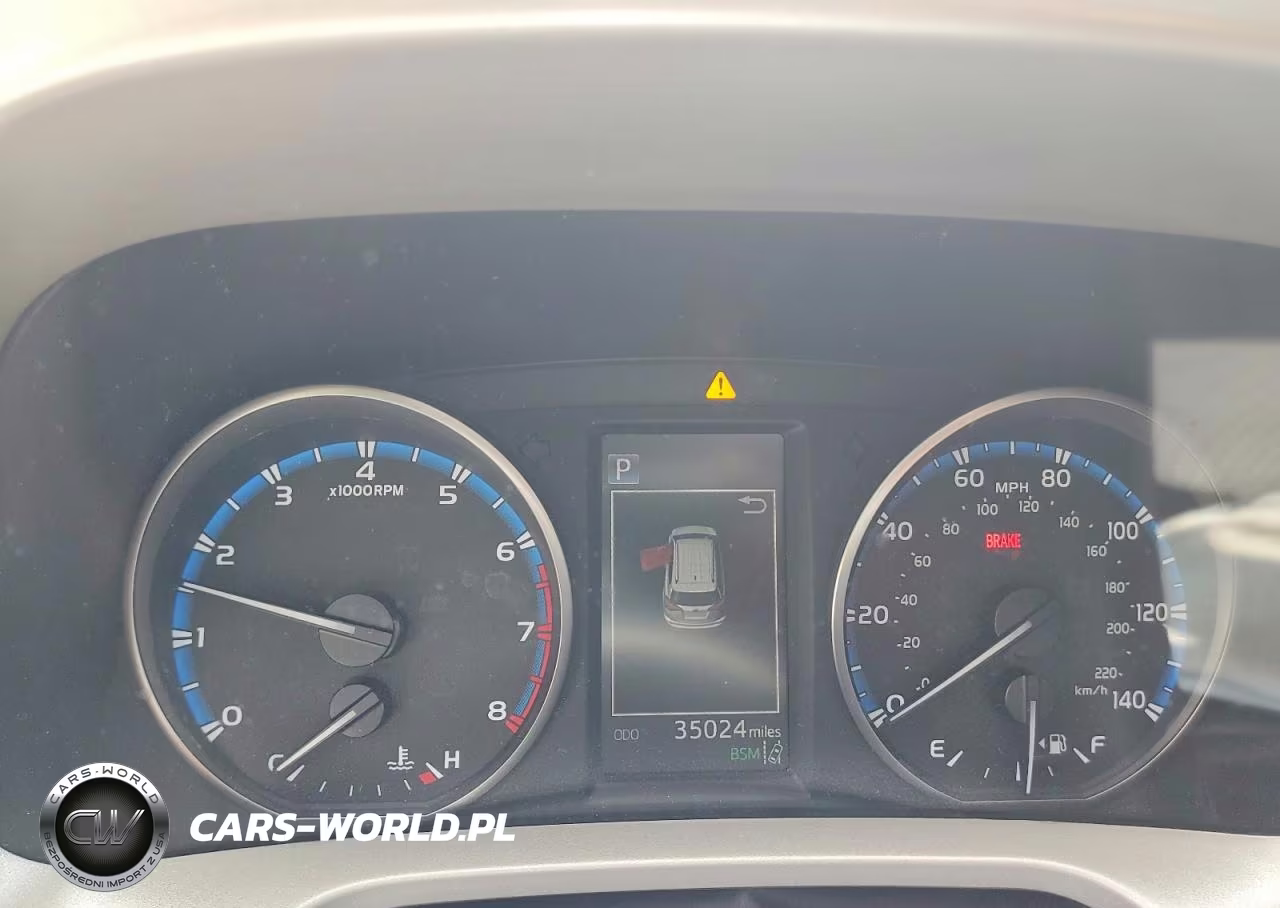 2018 Toyota Rav4 Xle VIN:2T3RFREV6JW857645 - 9