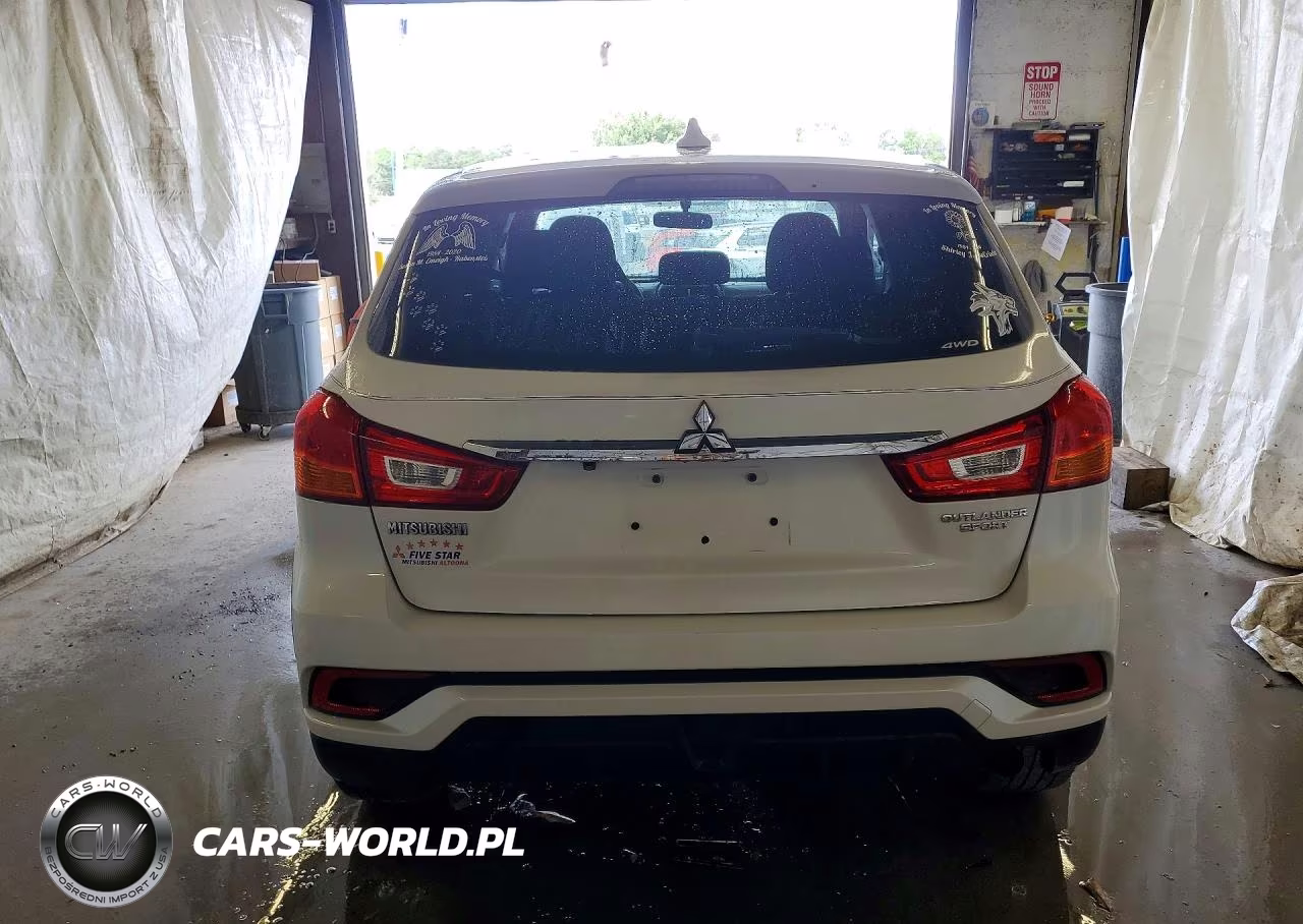 2018 Mitsubishi Outlander Sport Es VIN:JA4AR3AU1JZ004952 - 6