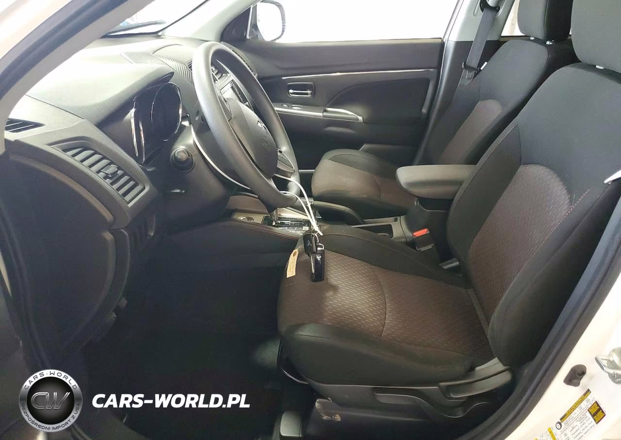 2018 Mitsubishi Outlander Sport Es VIN:JA4AR3AU1JZ004952 - 7