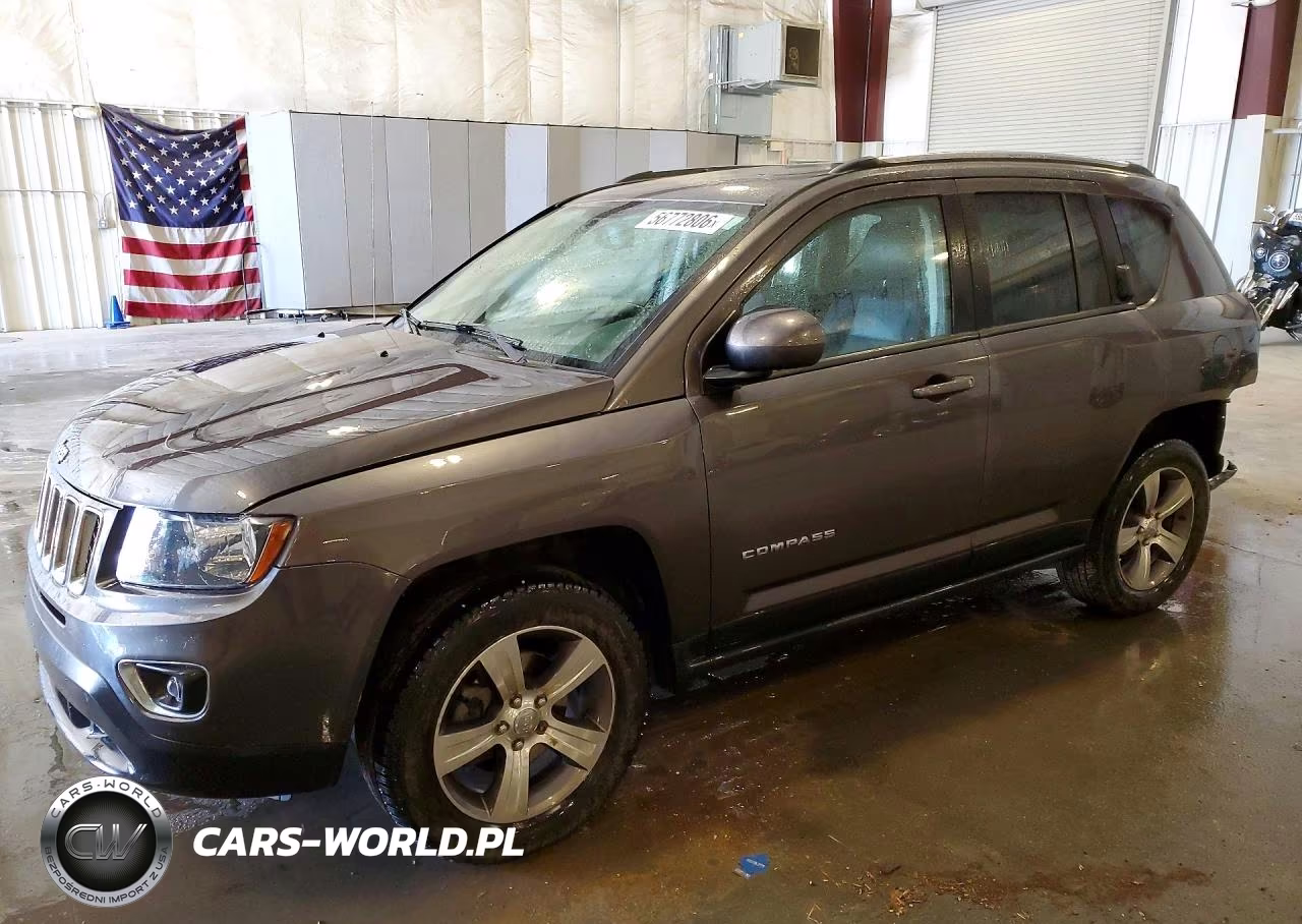 2016 Jeep Compass Latitude – zdjęcie 1 z 13