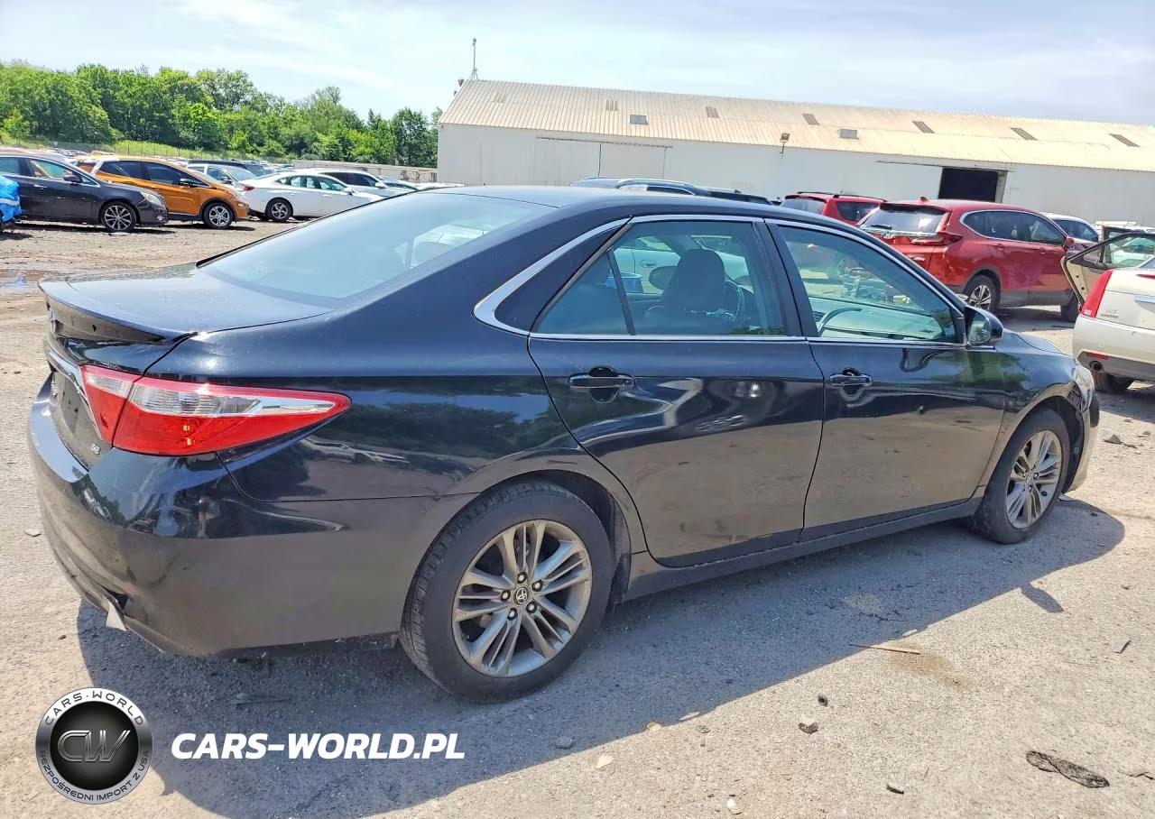 2017 Toyota Camry Se VIN:4T1BF1FK2HU789628 - 3