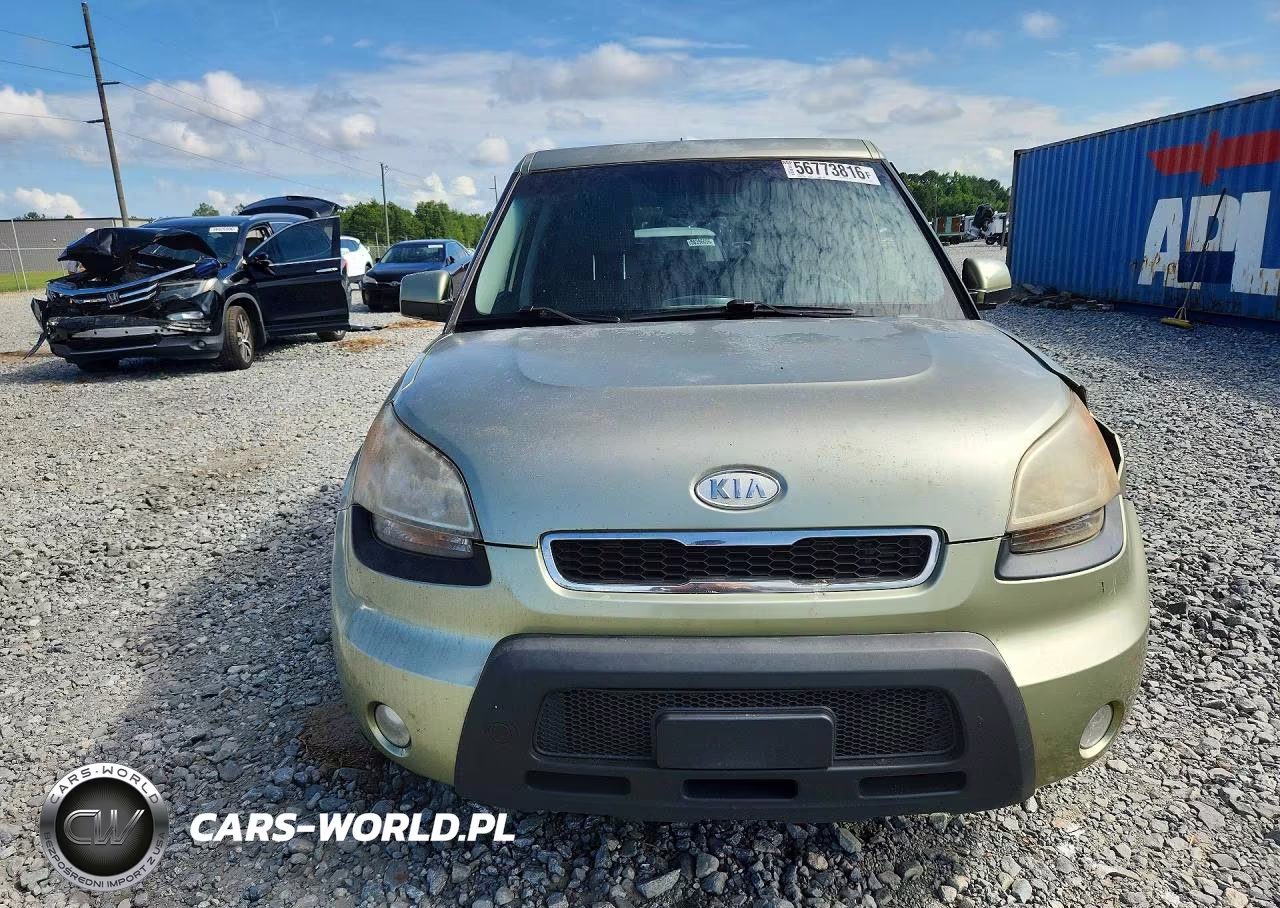 2010 Kia Soul + VIN:KNDJT2A29A7136952 - 5