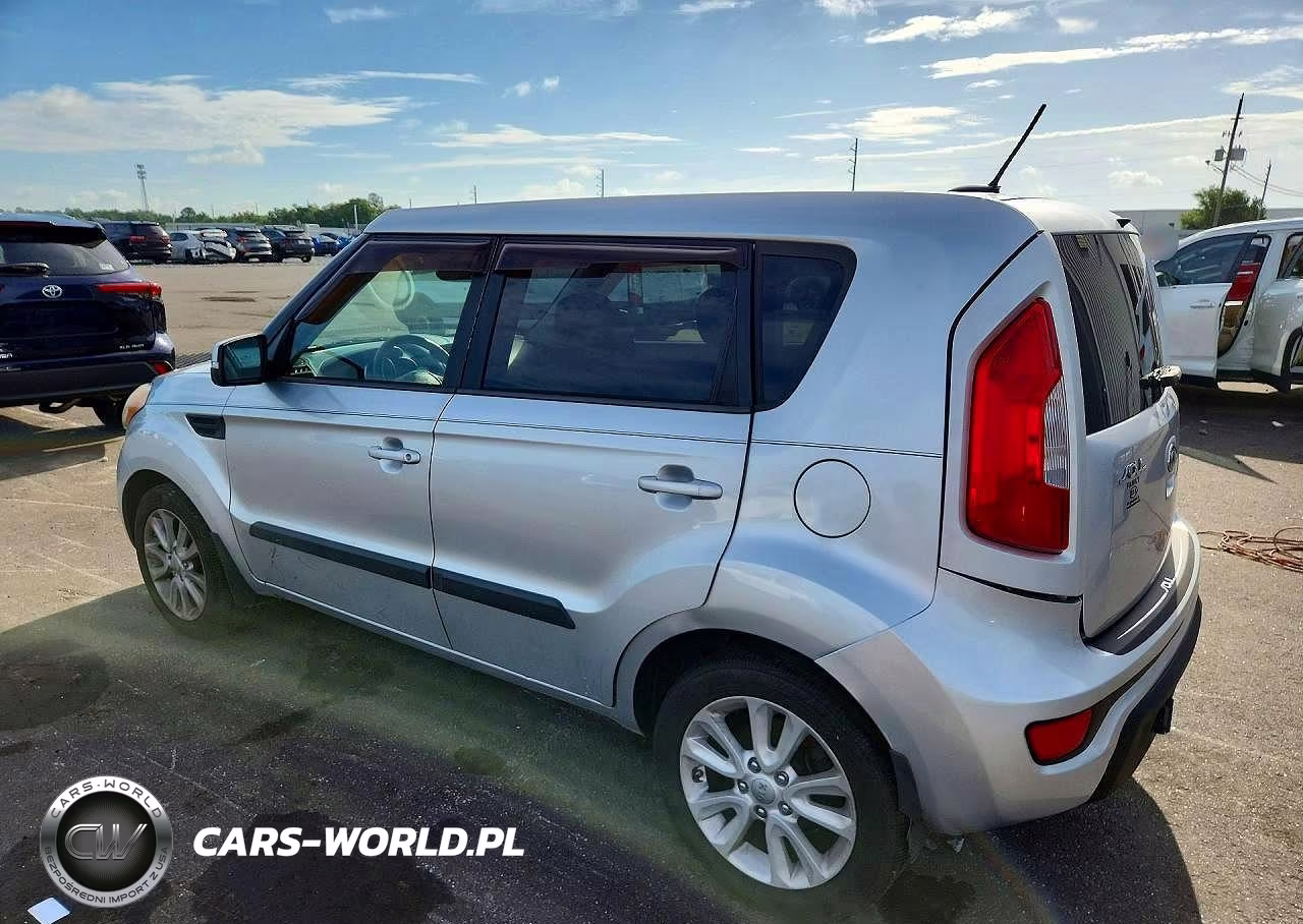 2012 Kia Soul + VIN:KNDJT2A68C7456673 - 2
