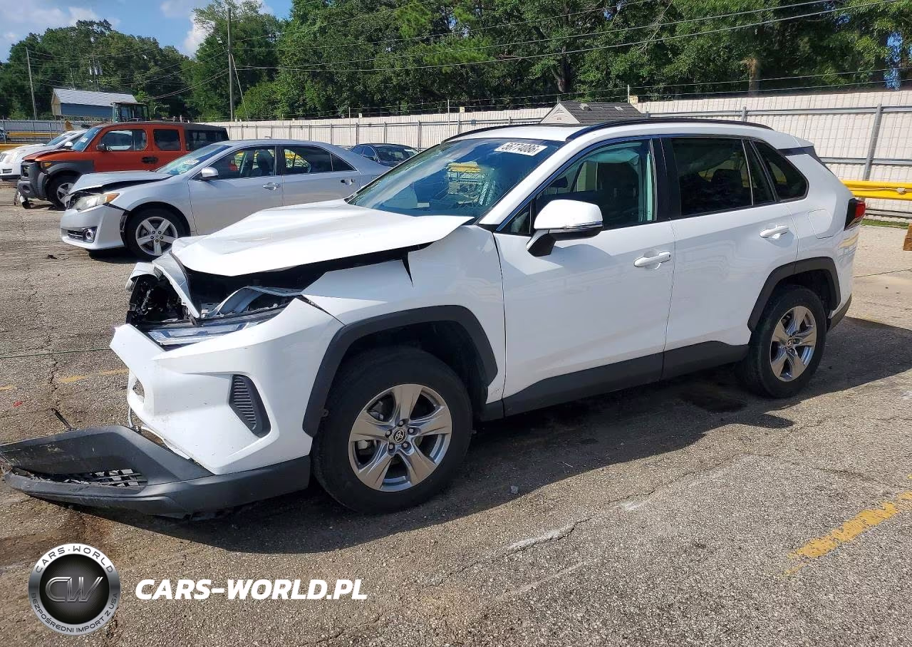2023 Toyota Rav4 Xle – zdjęcie 1 z 13