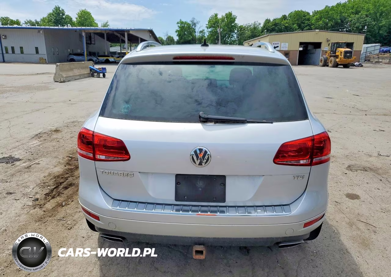 2013 Volkswagen Touareg V6 Tdi VIN:WVGEP9BP5DD000652 - 6