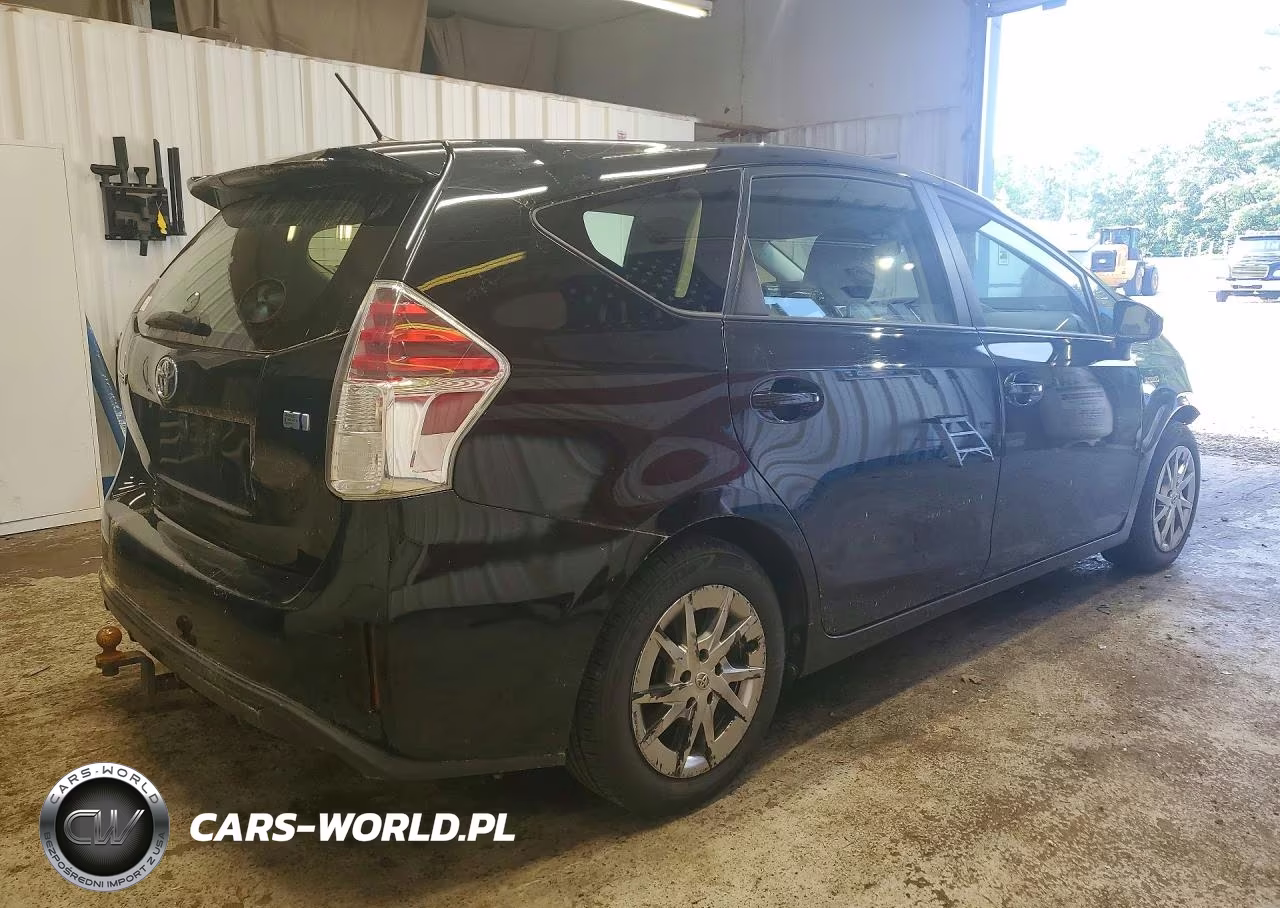 2016 Toyota Prius V Three VIN:JTDZN3EU5GJ045607 - 3