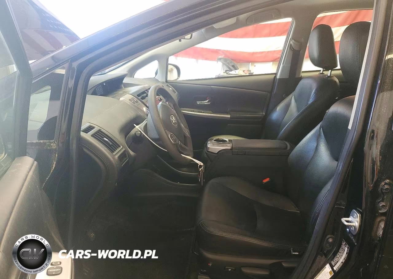 2016 Toyota Prius V Three VIN:JTDZN3EU5GJ045607 - 7