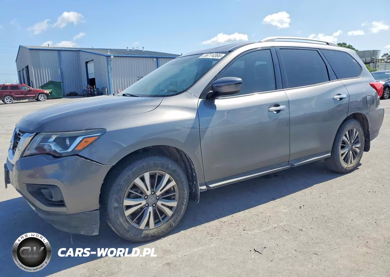 2020 Nissan Pathfinder S