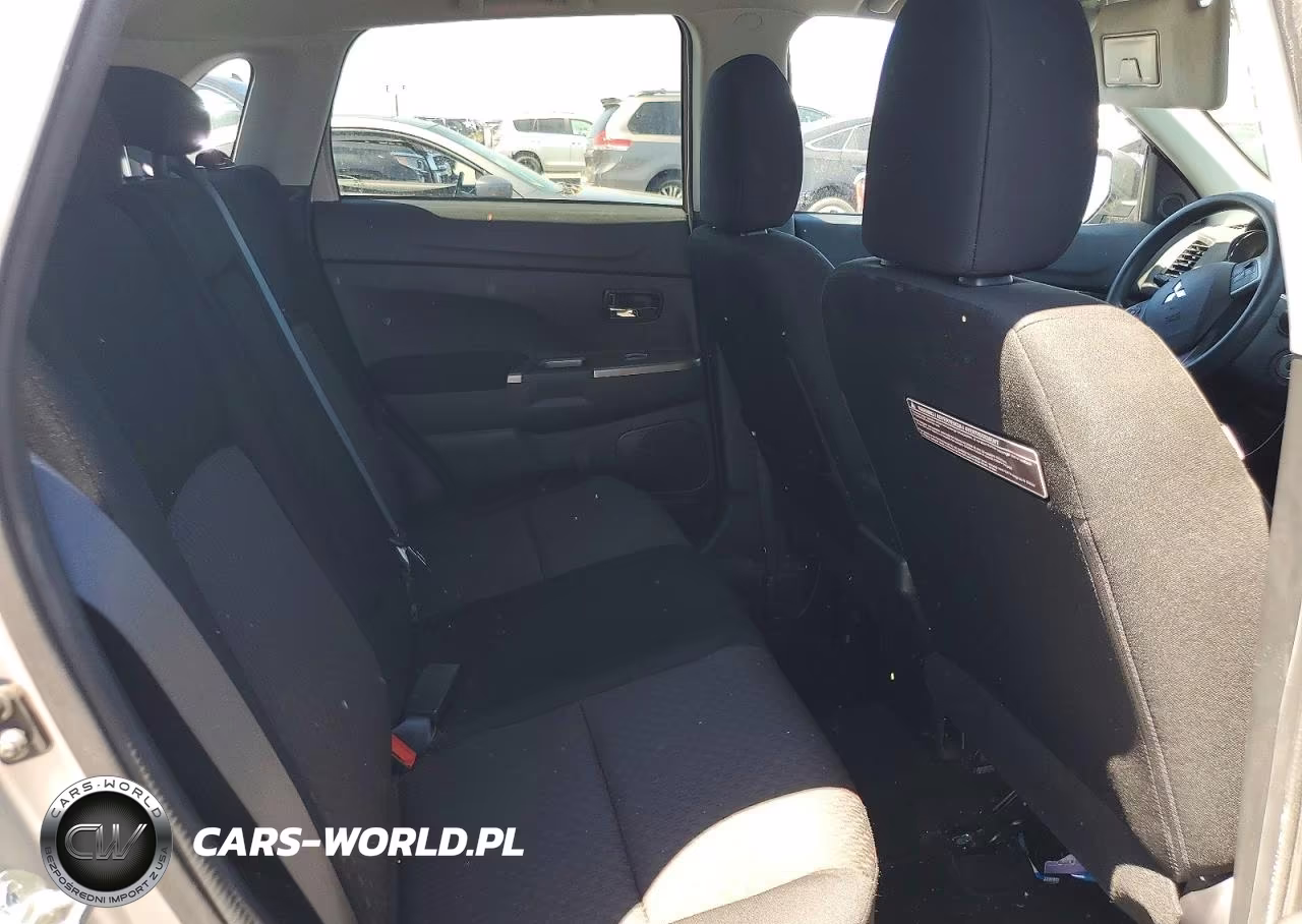 2018 Mitsubishi Outlander Sport Es VIN:JA4AP3AU3JU021545 - 11