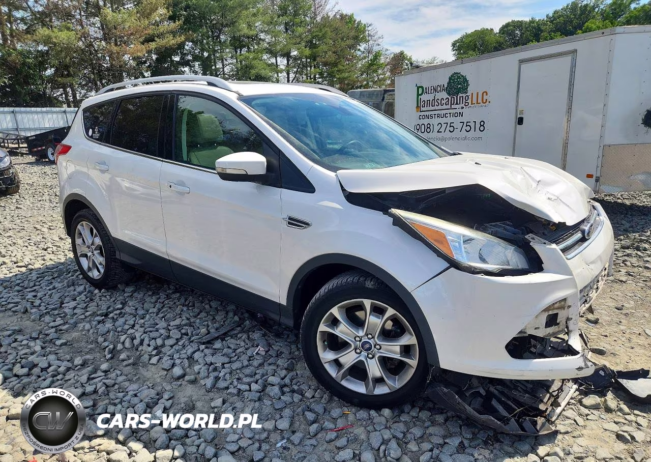 2014 Ford Escape Titanium VIN:1FMCU9JX6EUB04098 - 4