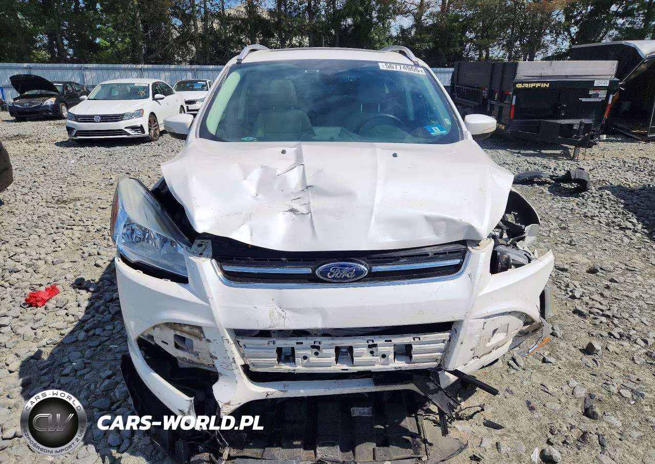 2014 Ford Escape Titanium VIN:1FMCU9JX6EUB04098 - 5