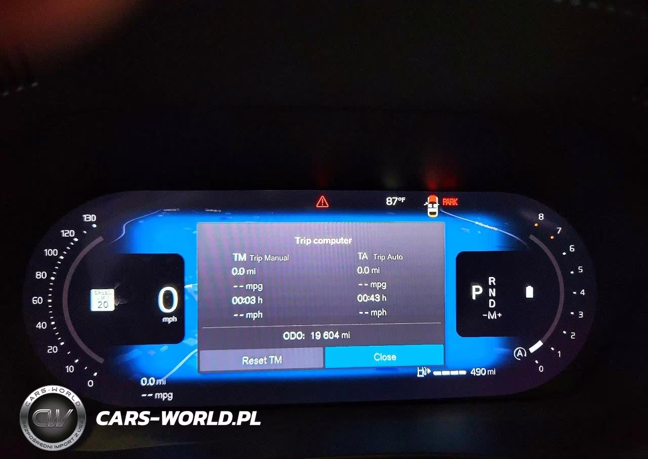 2025 Volvo Xc60 Plus VIN:YV4M12RC8S1002760 - 9