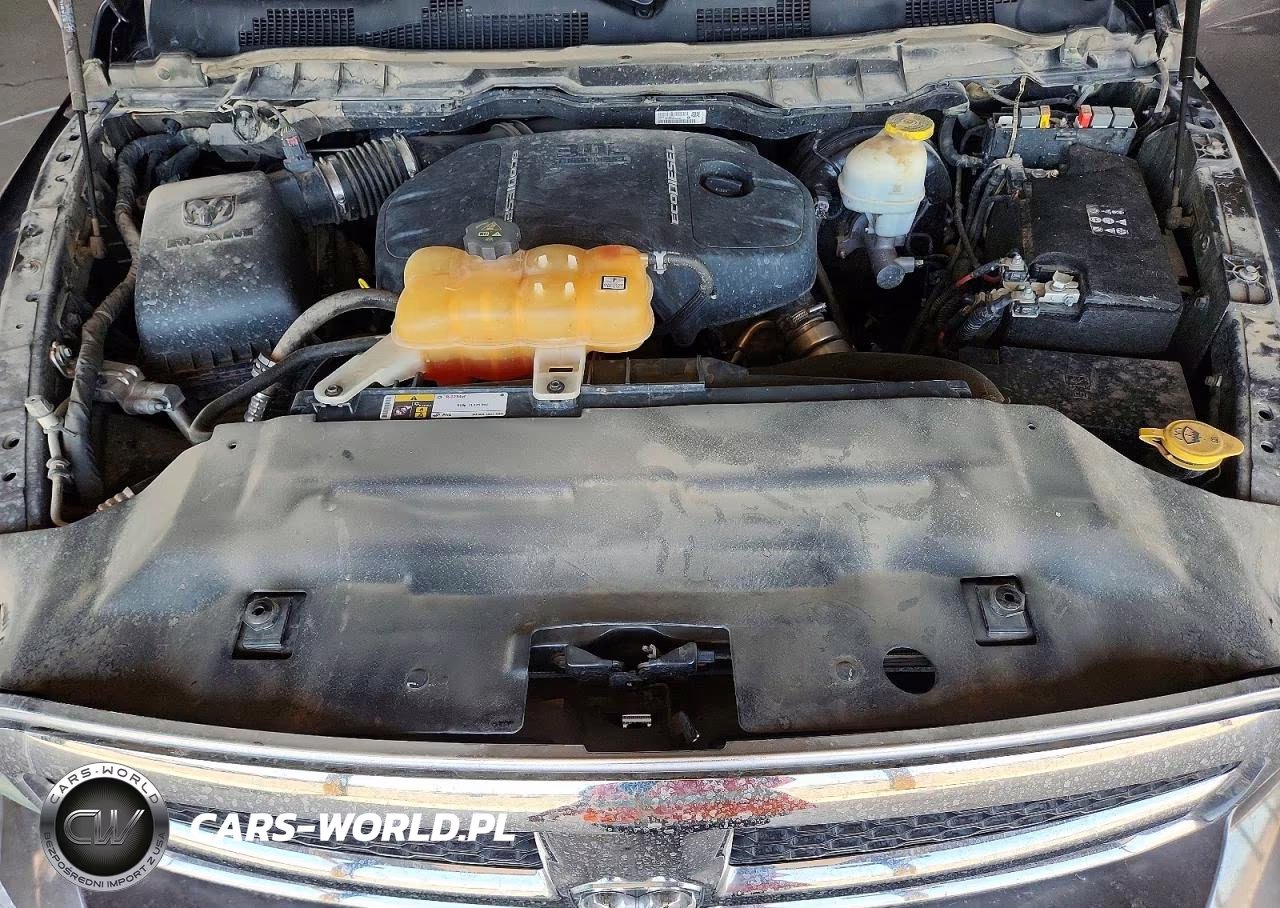2019 Ram 1500 Classic Tradesman VIN:1C6RR7KM2KS750357 - 11