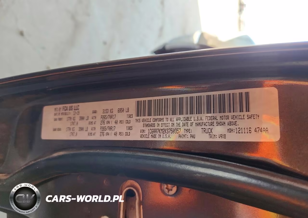 2019 Ram 1500 Classic Tradesman VIN:1C6RR7KM2KS750357 - 12