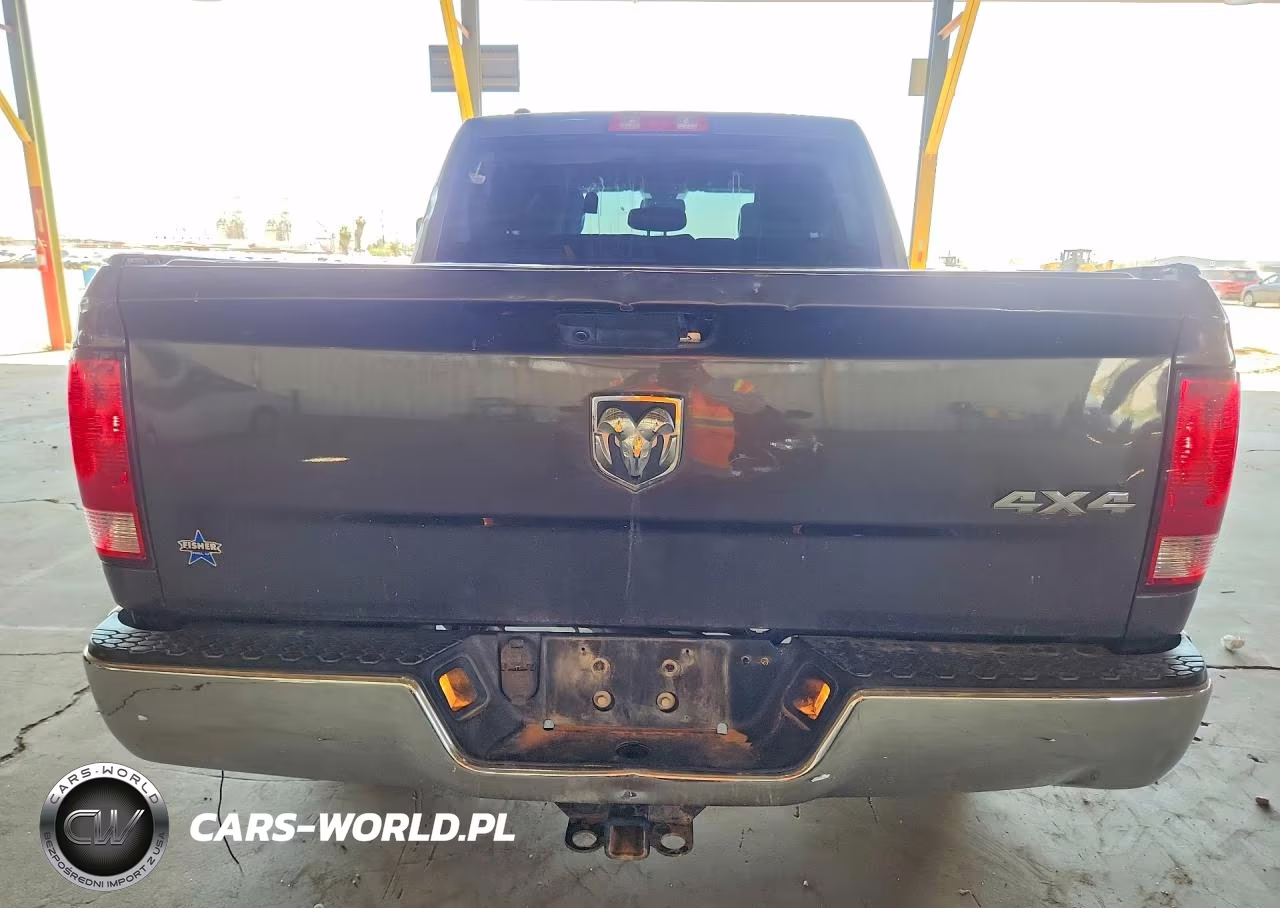 2019 Ram 1500 Classic Tradesman VIN:1C6RR7KM2KS750357 - 6