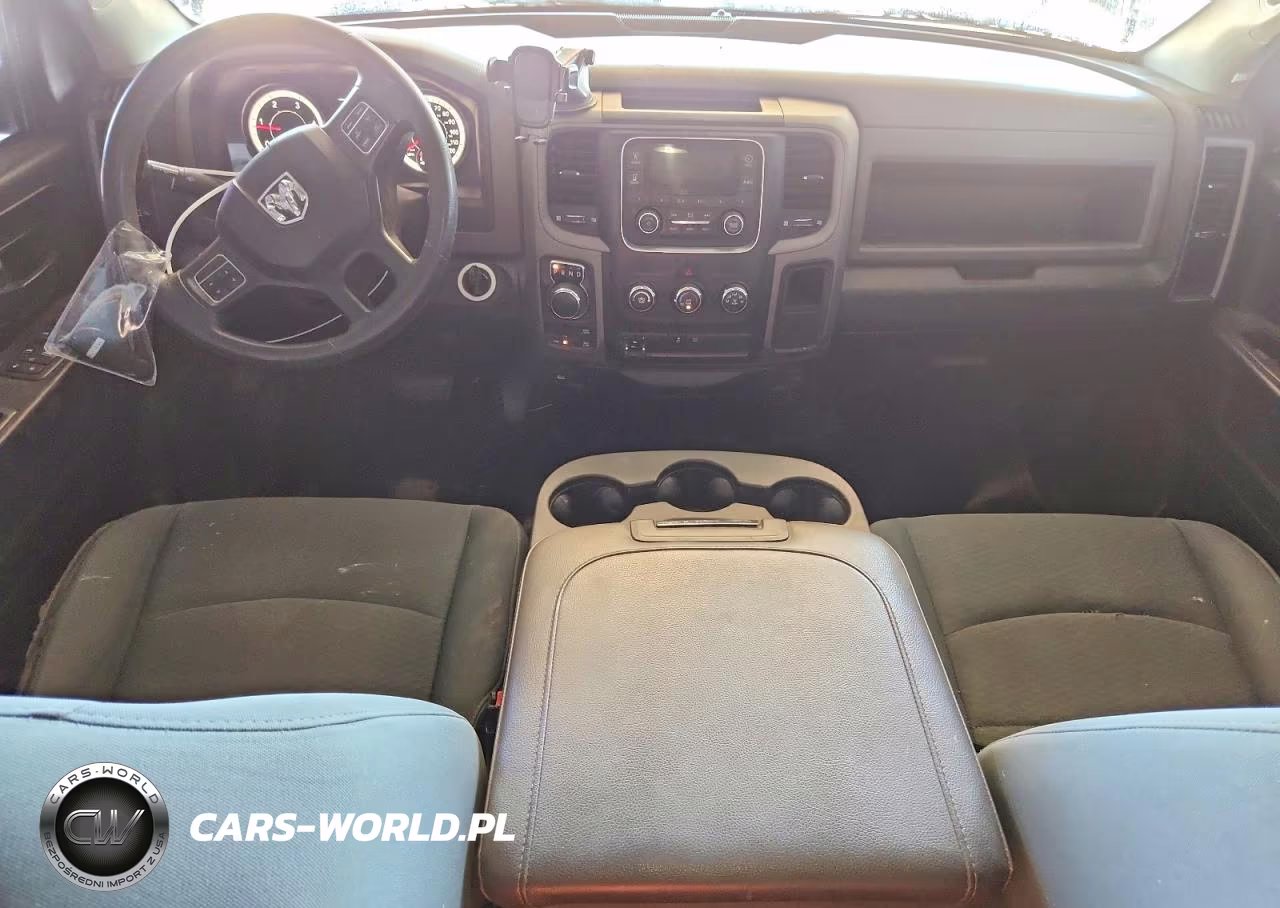 2019 Ram 1500 Classic Tradesman VIN:1C6RR7KM2KS750357 - 8