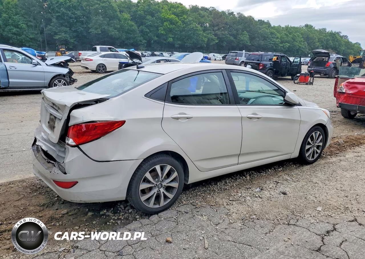 2017 Hyundai Accent Se VIN:KMHCT4AE1HU264379 - 3