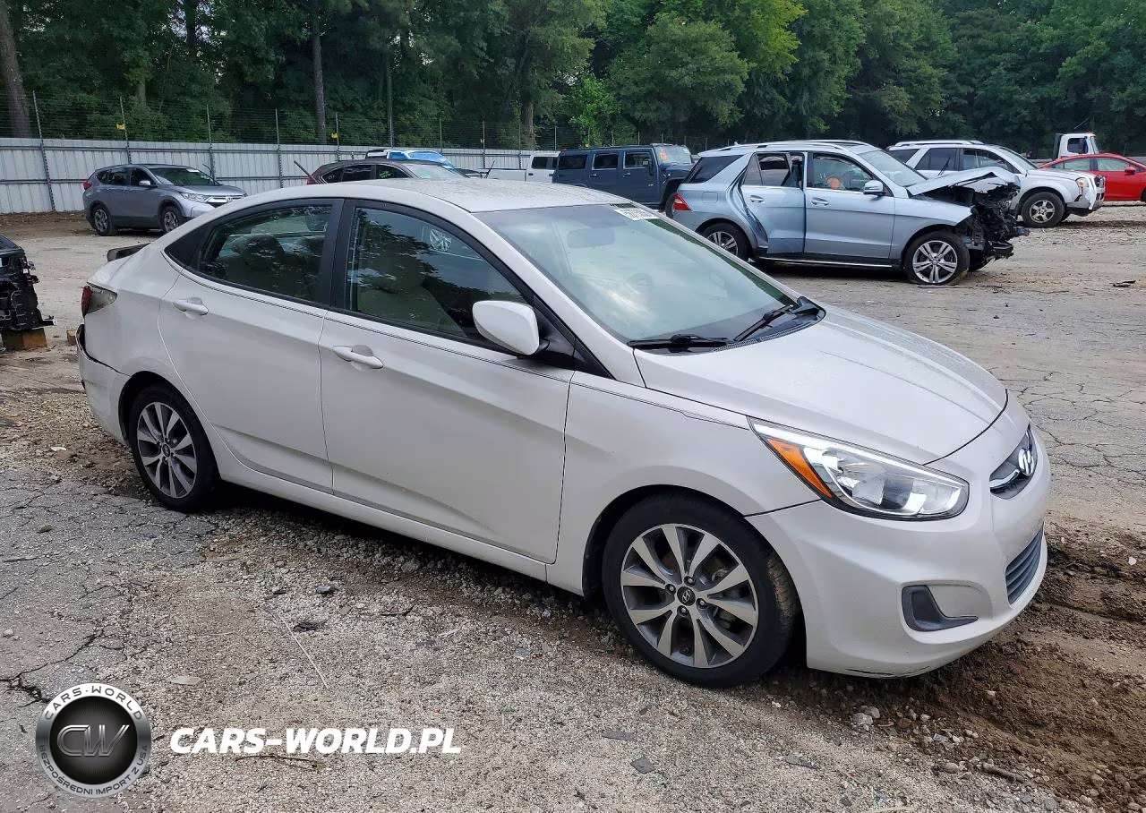 2017 Hyundai Accent Se VIN:KMHCT4AE1HU264379 - 4