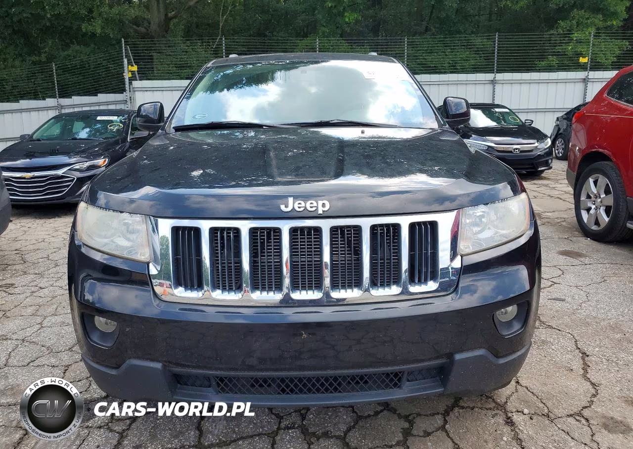 2011 Jeep Grand Cherokee Laredo VIN:1J4RS4GG7BC704283 - 5