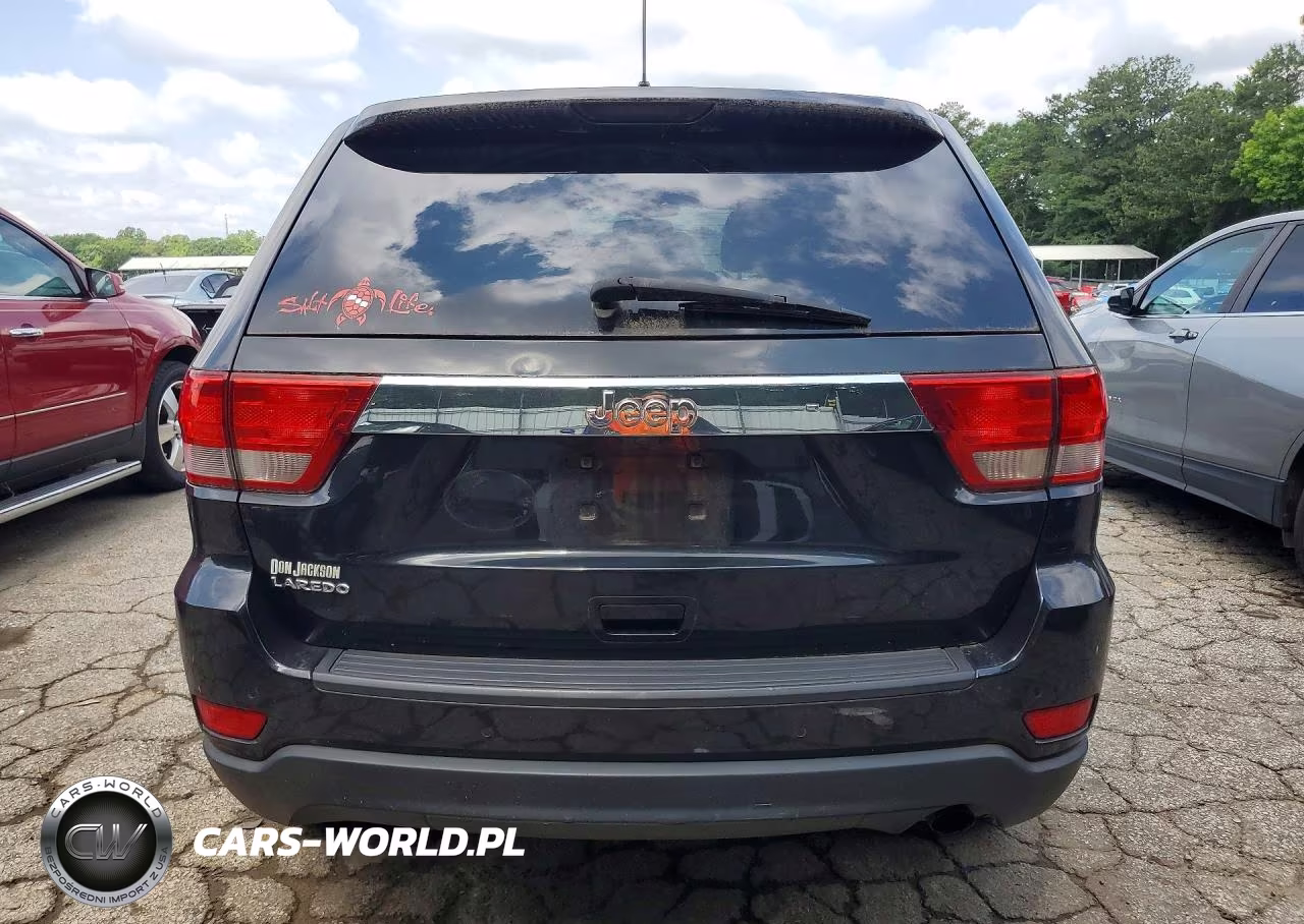 2011 Jeep Grand Cherokee Laredo VIN:1J4RS4GG7BC704283 - 6