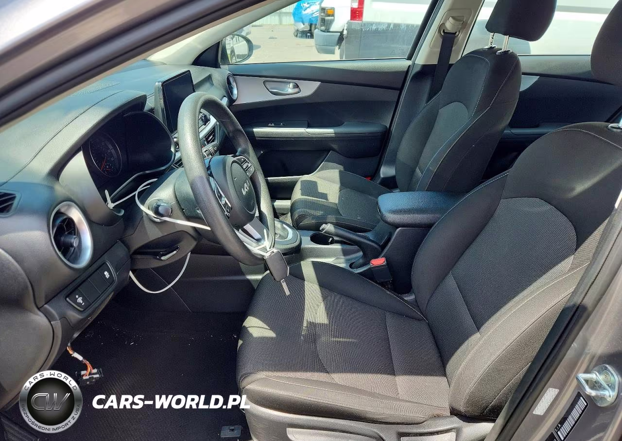 2023 Kia Forte Lxs VIN:3KPF24ADXPE545038 - 7