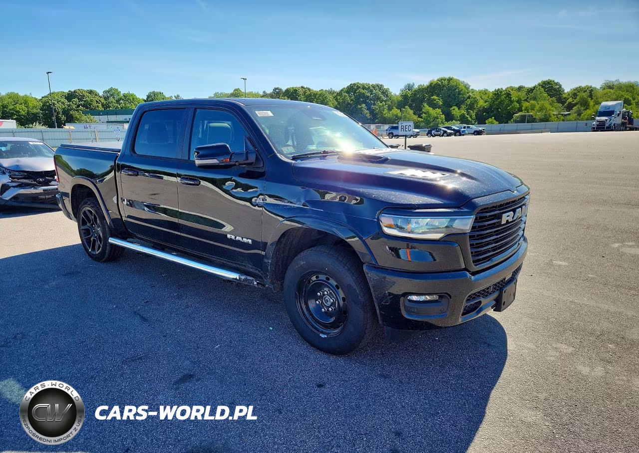2026 Ram 1500 Laramie VIN:1C6SRFJP9TN376949 - 4
