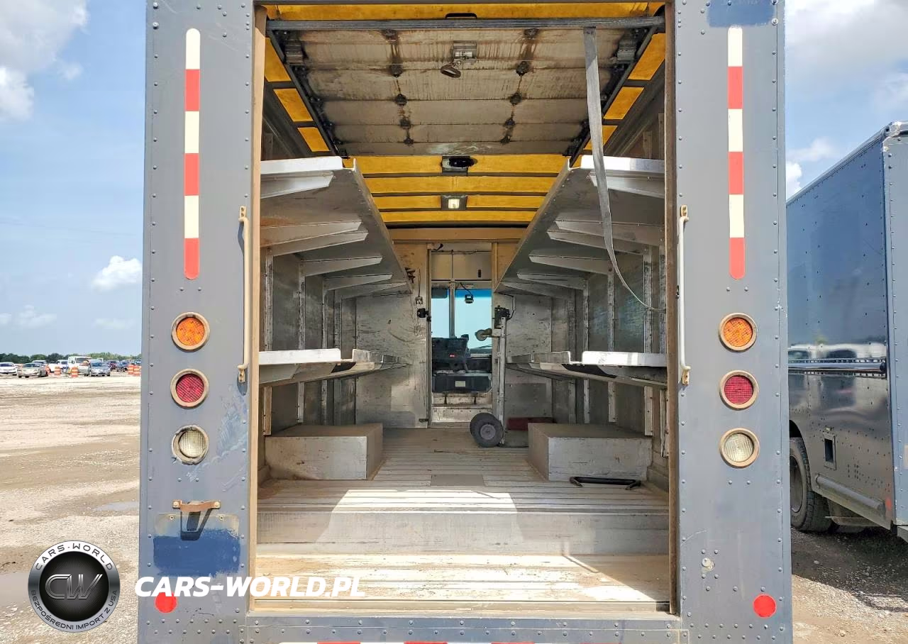 2020 Ford F59 Delivery Truck VIN:1F65F5KNXL0A06048 - 10