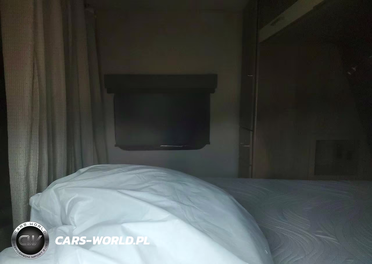2021 Grand Design Imagine Camper VIN:573TE2625M3423012 - 8