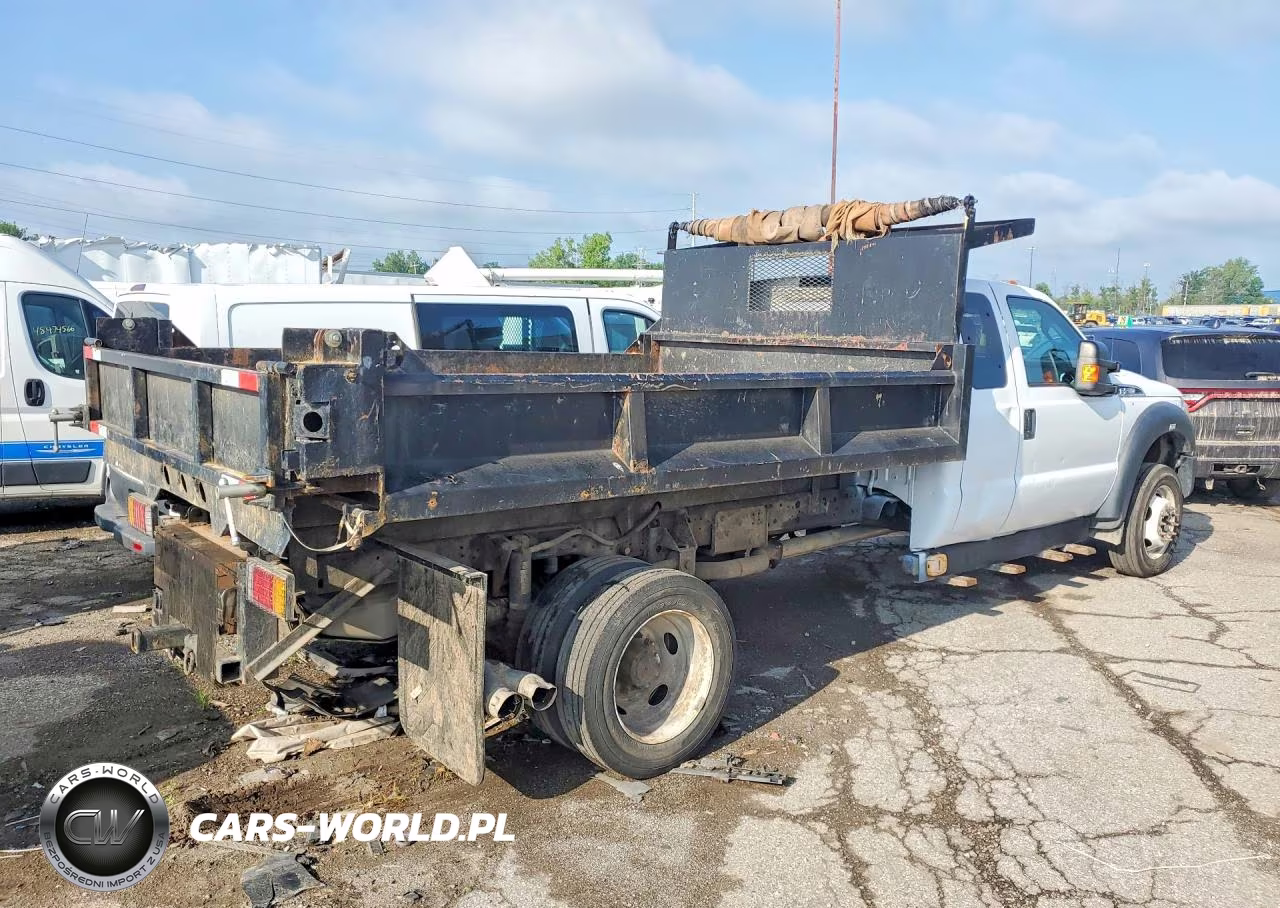 2016 Ford F550 Super Duty VIN:1FD0X5HT2GED41531 - 3