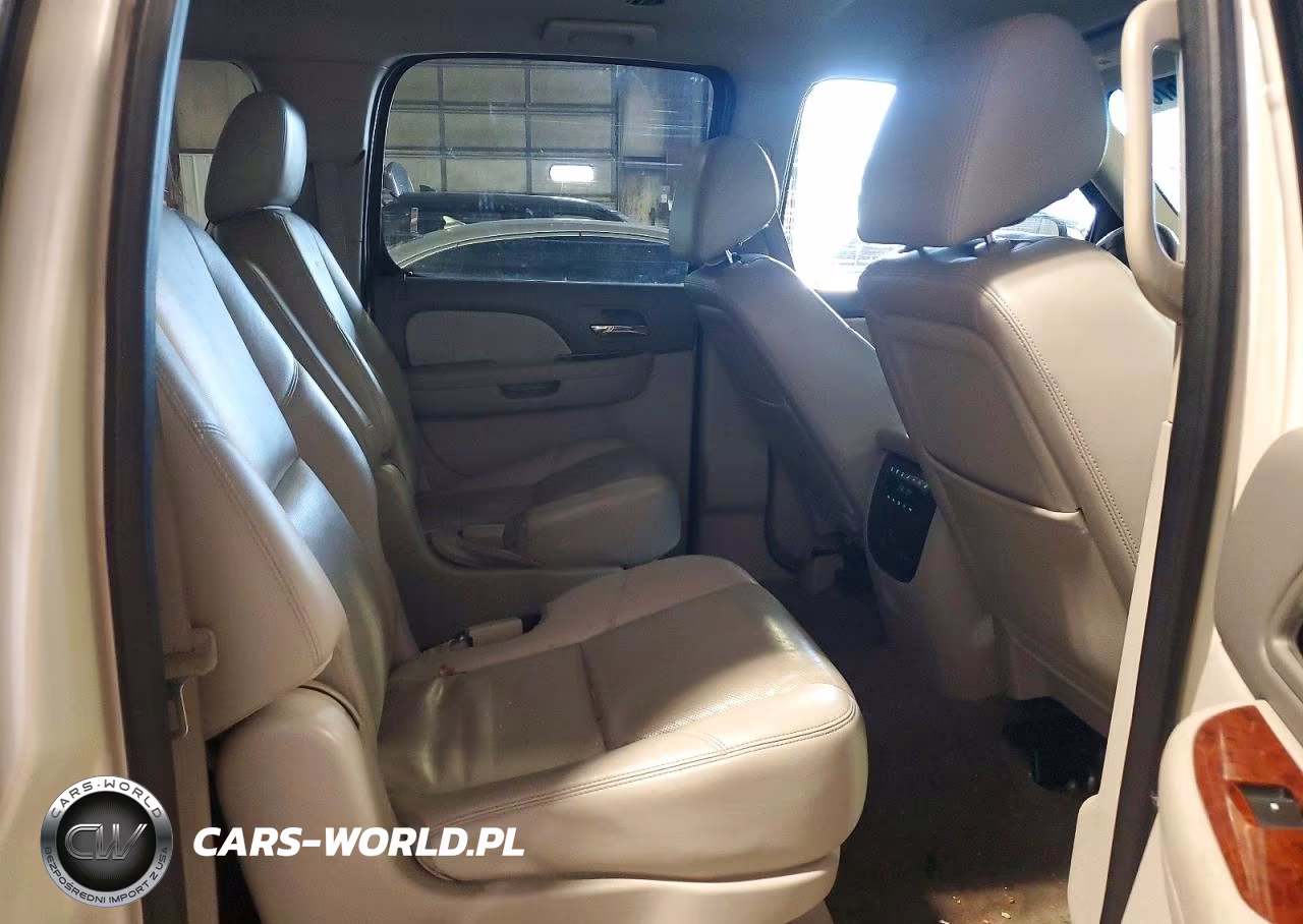 2012 Chevrolet Suburban K1500 Ltz VIN:1GNSKKE72CR148971 - 11