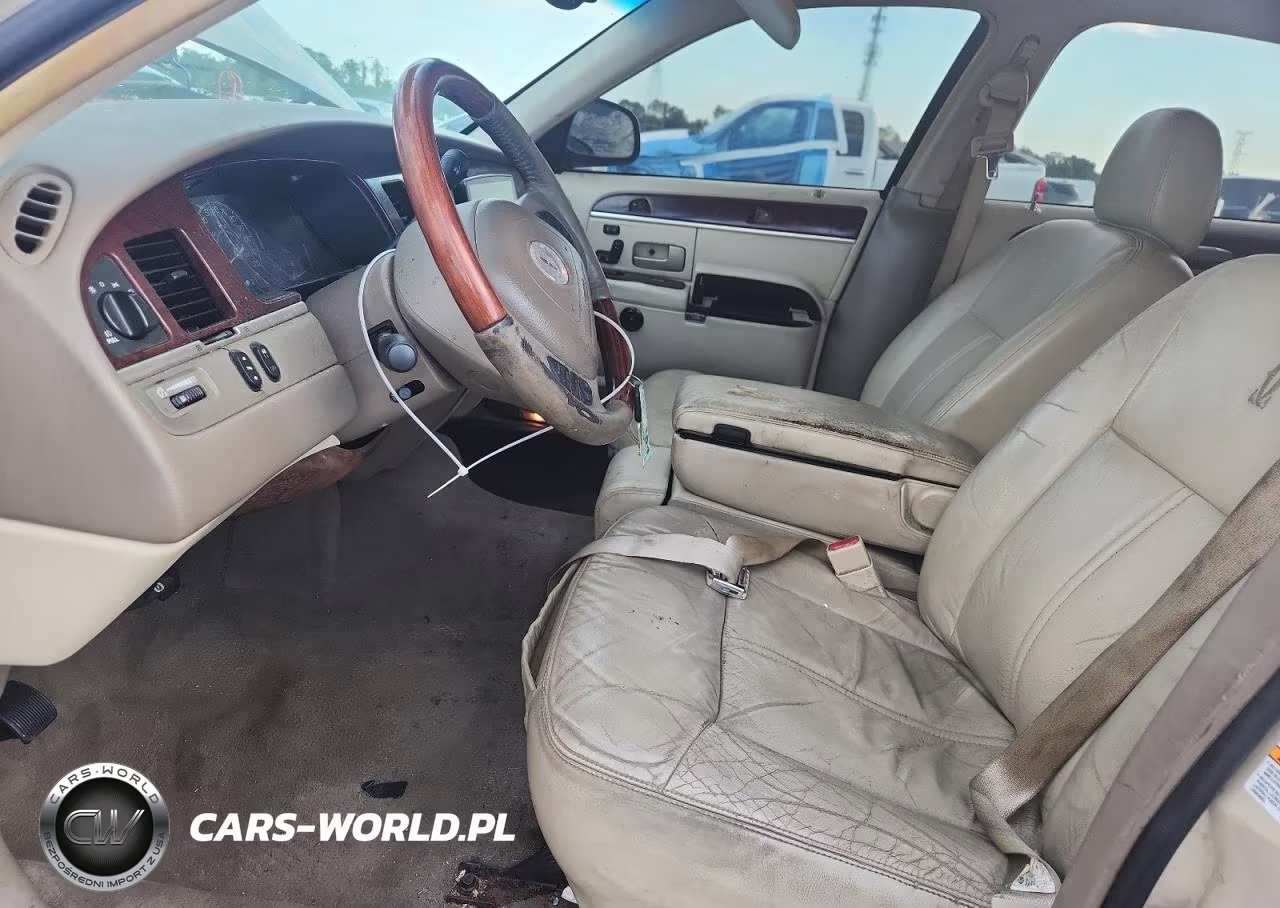 2003 Lincoln Town Car Cartier VIN:1LNHM83W43Y643197 - 7