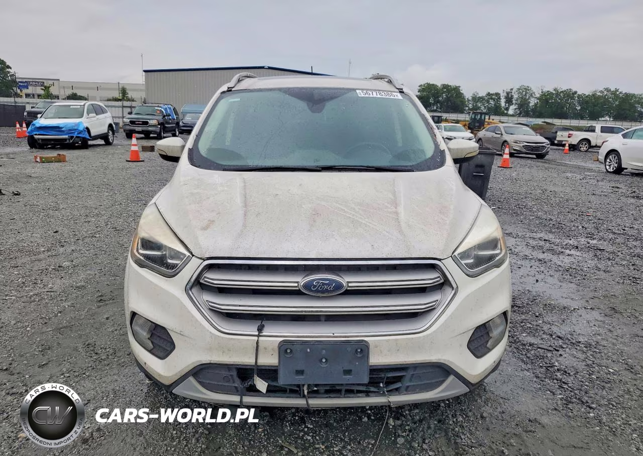 2018 Ford Escape Titanium VIN:1FMCU9J94JUB19517 - 5