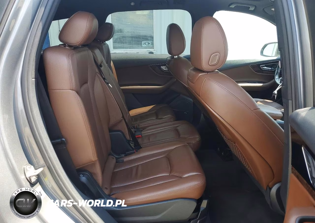 2017 Audi Q7 Premium Plus VIN:WA1LAAF7XHD015494 - 11