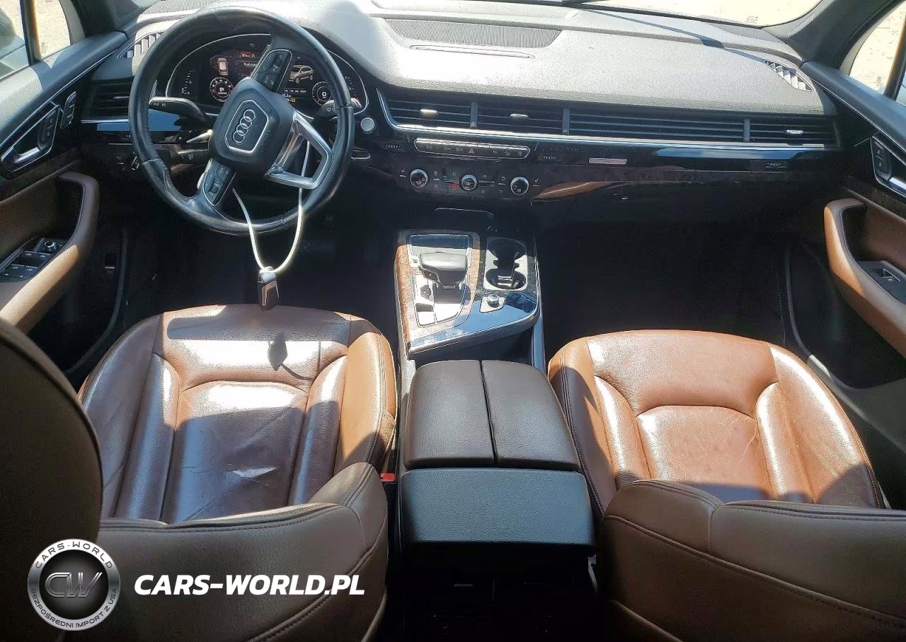 2017 Audi Q7 Premium Plus VIN:WA1LAAF7XHD015494 - 8