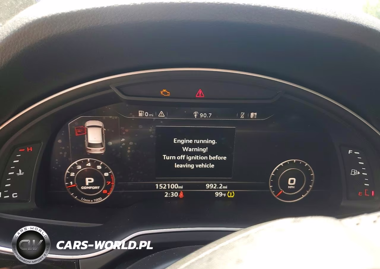 2017 Audi Q7 Premium Plus VIN:WA1LAAF7XHD015494 - 9