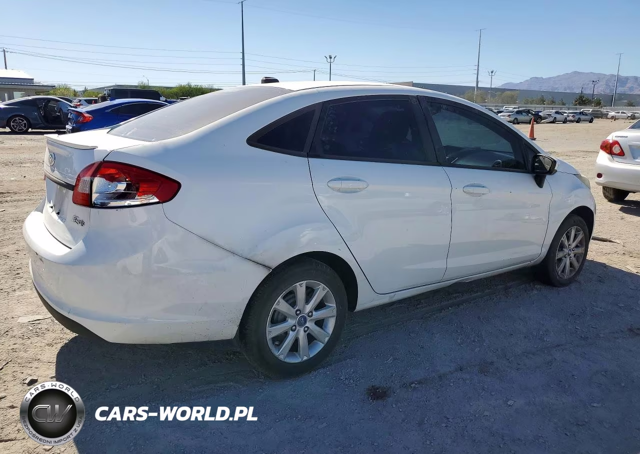 2012 Ford Fiesta Se VIN:3FADP4BJ4CM105187 - 3