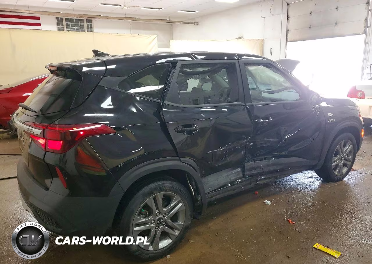 2021 Kia Seltos Lx VIN:KNDEPCAAXM7176545 - 3