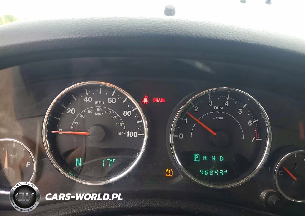 2016 Jeep Wrangler Sport VIN:1C4AJWAGXGL257496 - 9