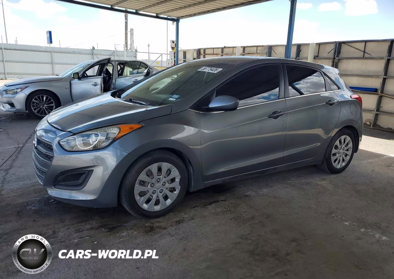 2017 Hyundai Elantra Gt – zdjęcie 1 z 12