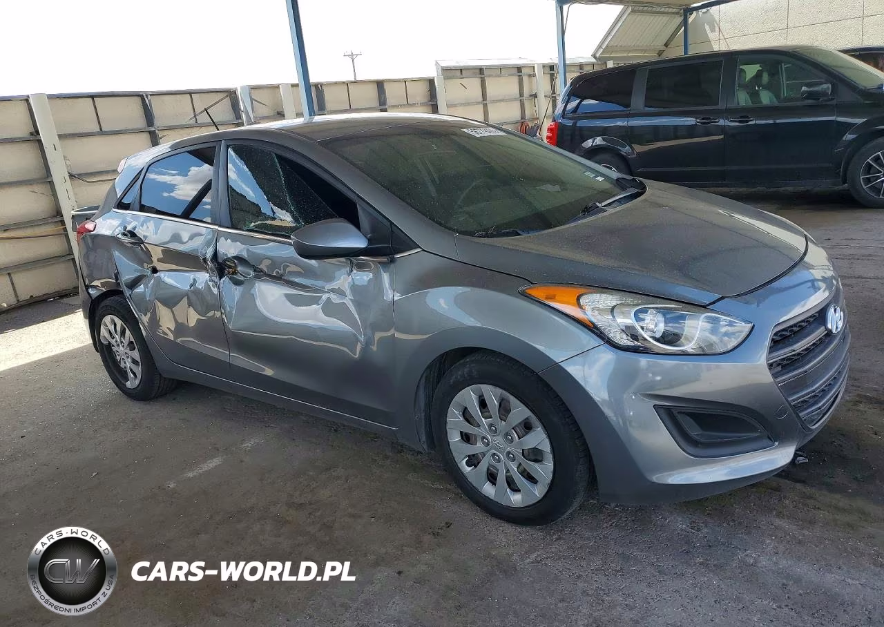 2017 Hyundai Elantra Gt VIN:KMHD35LH0HU372106 - 4