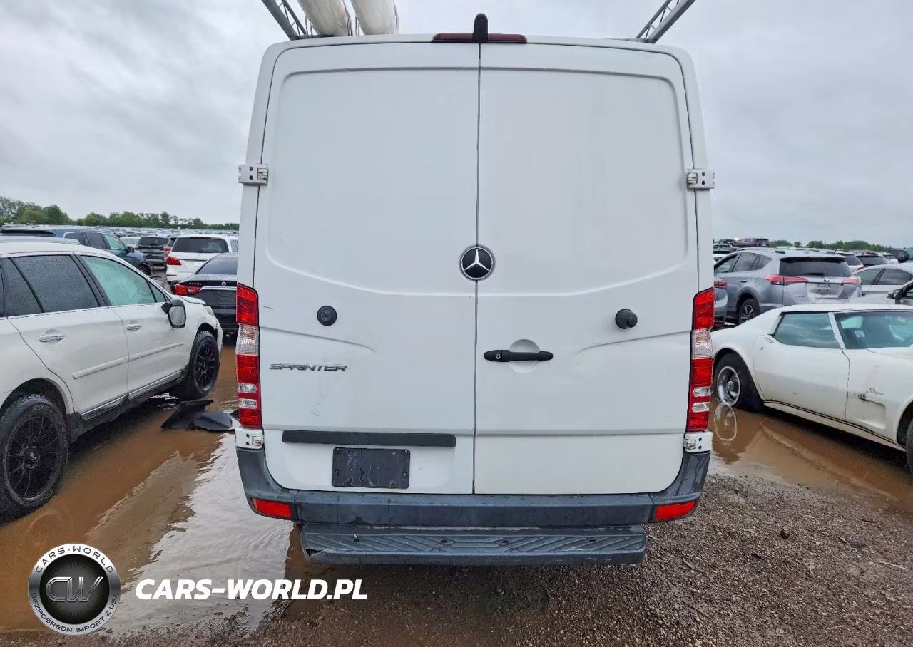 2016 Mercedes-Benz Sprinter 2500 VIN:WD3PE7DD1GP341070 - 10