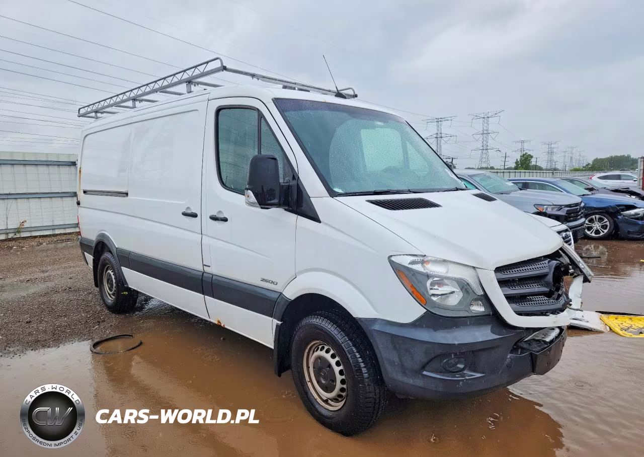 2016 Mercedes-Benz Sprinter 2500 VIN:WD3PE7DD1GP341070 - 4