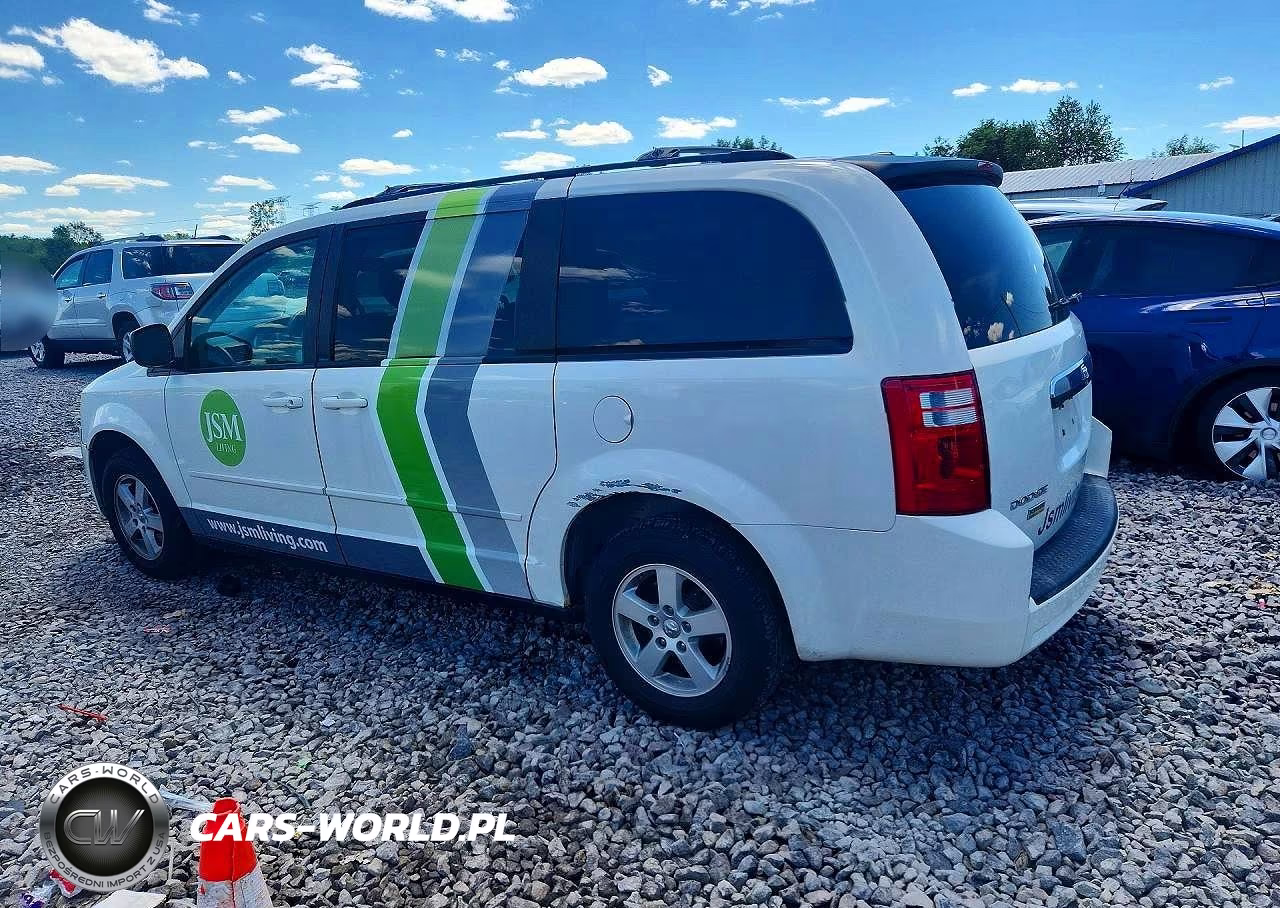 2010 Dodge Grand Caravan Se VIN:2D4RN4DE0AR244084 - 2
