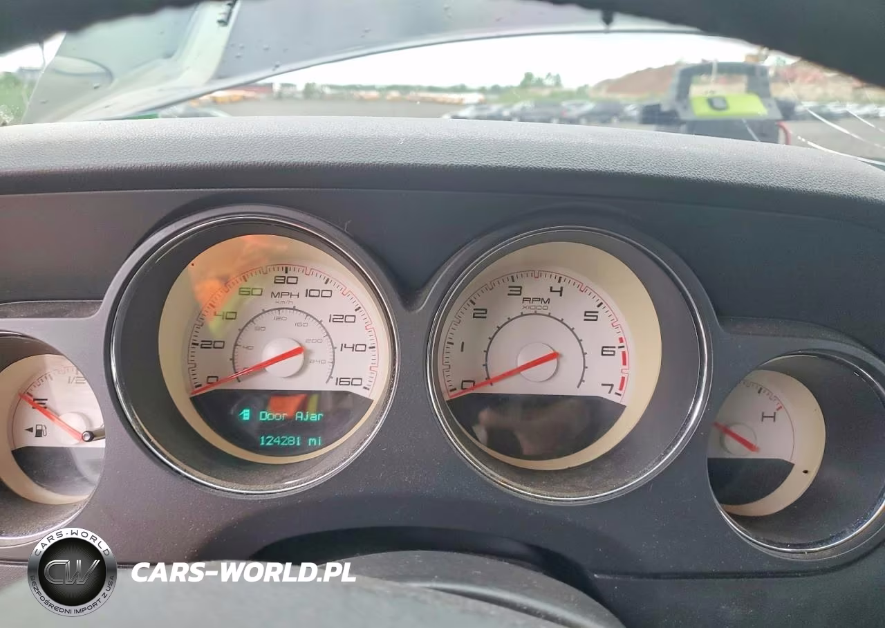 2013 Dodge Challenger R VIN:2C3CDYBT8DH541617 - 9