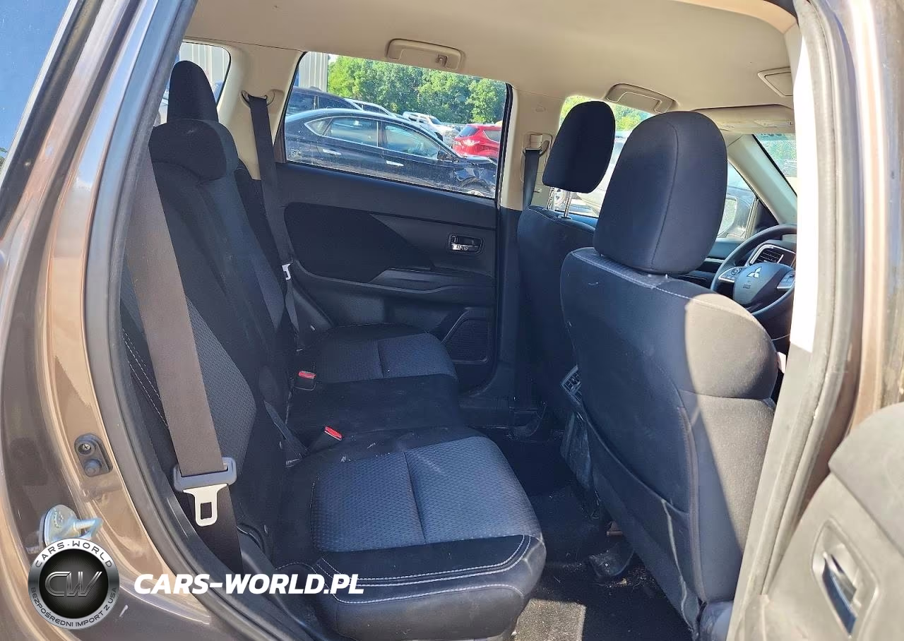 2019 Mitsubishi Outlander Se VIN:JA4AZ3A38KZ048004 - 11